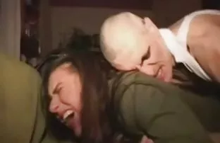 XXX భార్య పట్టింది ఒక లోతైన Blowjob in the kitchen