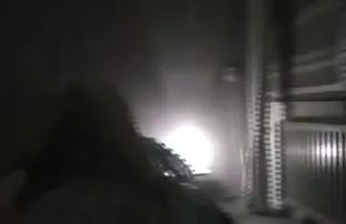 XXX కుడుచు గై యొక్క డిక్ యాచించడం జరిగినది. ఒక ఫక్ కోసం రెండు రంధ్రాలు