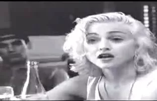 XXX షవర్ లో సవతి Fucks doctor కొవ్వు