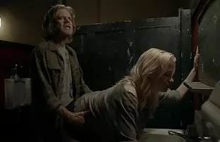 XXX పతిత బిగపడటం jerks భావప్రాప్తి ఒక గన్నర్