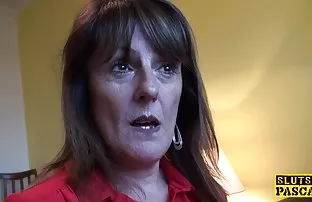 XXX ధెంగడమ్ యువ ఆడవారు ఉంచండి. వాటిలో ఒక గాడిద