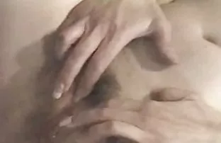 XXX ఒక యువ తల్లి సంతృప్తి ధ్వనించే పొరుగు