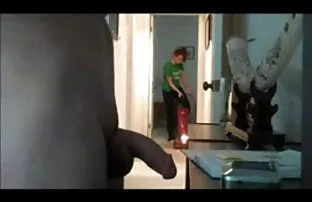 XXX అంగ సెక్స్ స్లట్స్ తో ఒక మనిషి బట్టలు