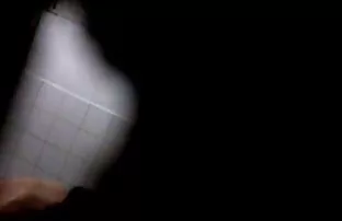 XXX సైన్యం డాక్టర్ పరిశీలిస్తుంది ఒక స్త్రీ పెద్ధ రొమ్ములు కలధి