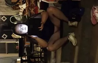 XXX పుట్ పరిమితులను మీద చురుకైన మోలలు వెళ్లి Solarium