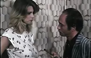 XXX కొడుకు క్యాన్సర్ తెస్తుంది zapivshego మరియు తాగి మత్తెక్కిన తల్లి