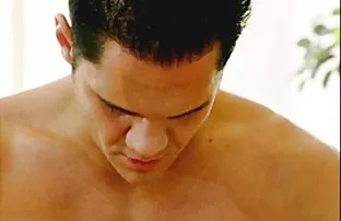 XXX నిర్ణయించుకుంది తో నిద్ర labiancas సమయంలో ఆమె భర్త వదిలి ఆమె కోసం ఒక గే ద