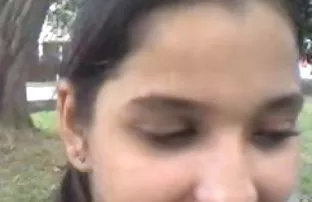 XXX వ్యక్తి ఉంది lulled స్నేహితురాలు మరియు ఆమె మానభంగం లో ఒక ఇరుకైన పూకు