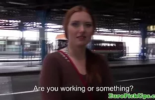 XXX జుట్టుతో ధెంగడమ్ భార్య సహాయపడుతుంది మనిషి తొలగించడానికి కెమెరా