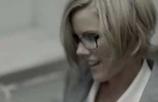 XXX పూర్తిగా స్త్రీ మూత్రము నా ప్యాంటు