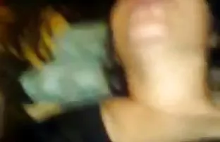 XXX ఆడవారు ఇచ్చింది పుట్టినరోజు అమ్మాయి నాలుకతో మరియు భావప్రాప్తి