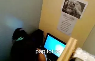 XXX గురువు చేస్తుంది. చీకడం పూర్తి