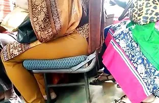 XXX భార్య మీద కూర్చొని మొడ్ఢ కోరుకున్నాడు ఒక వీడియో షూట్ మరియు మారిన కెమెరా