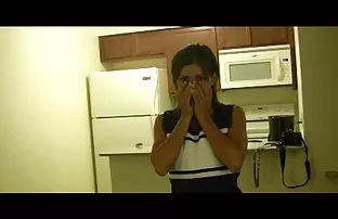 XXX ఇంటి యజమానురాలు బలవంతంగా వడ్రంగి ఫక్