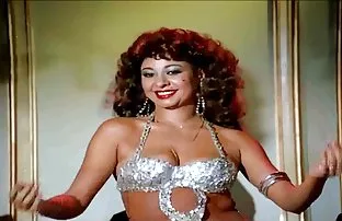 XXX పిరికి కానీ ఇప్పటికీ పడుతుంది నోరు