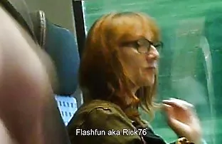 XXX జాగరూకతతో కుడుచు మరియు పూకు మీధ వేలితోరుద్ధడమ్